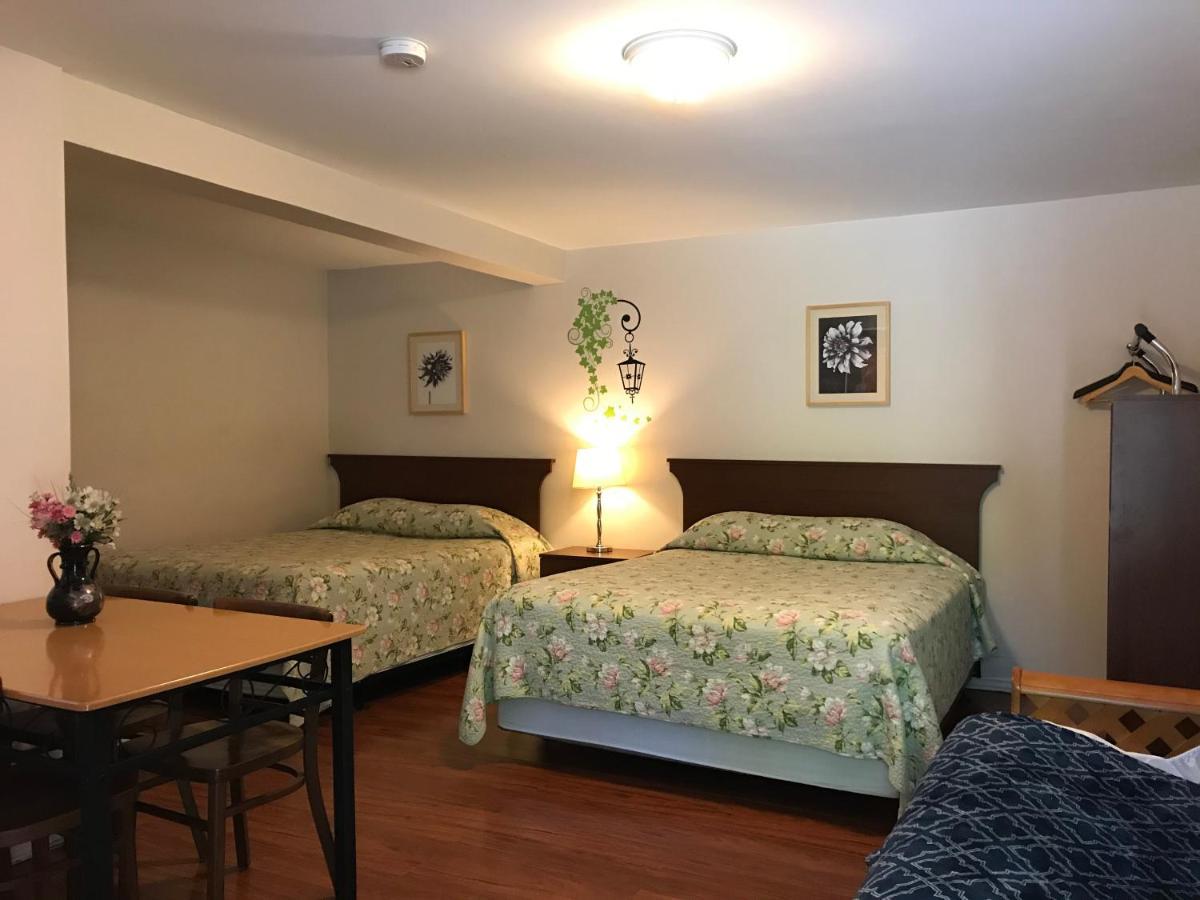 Motel Des Erables Coteau-du-Lac Eksteriør bilde