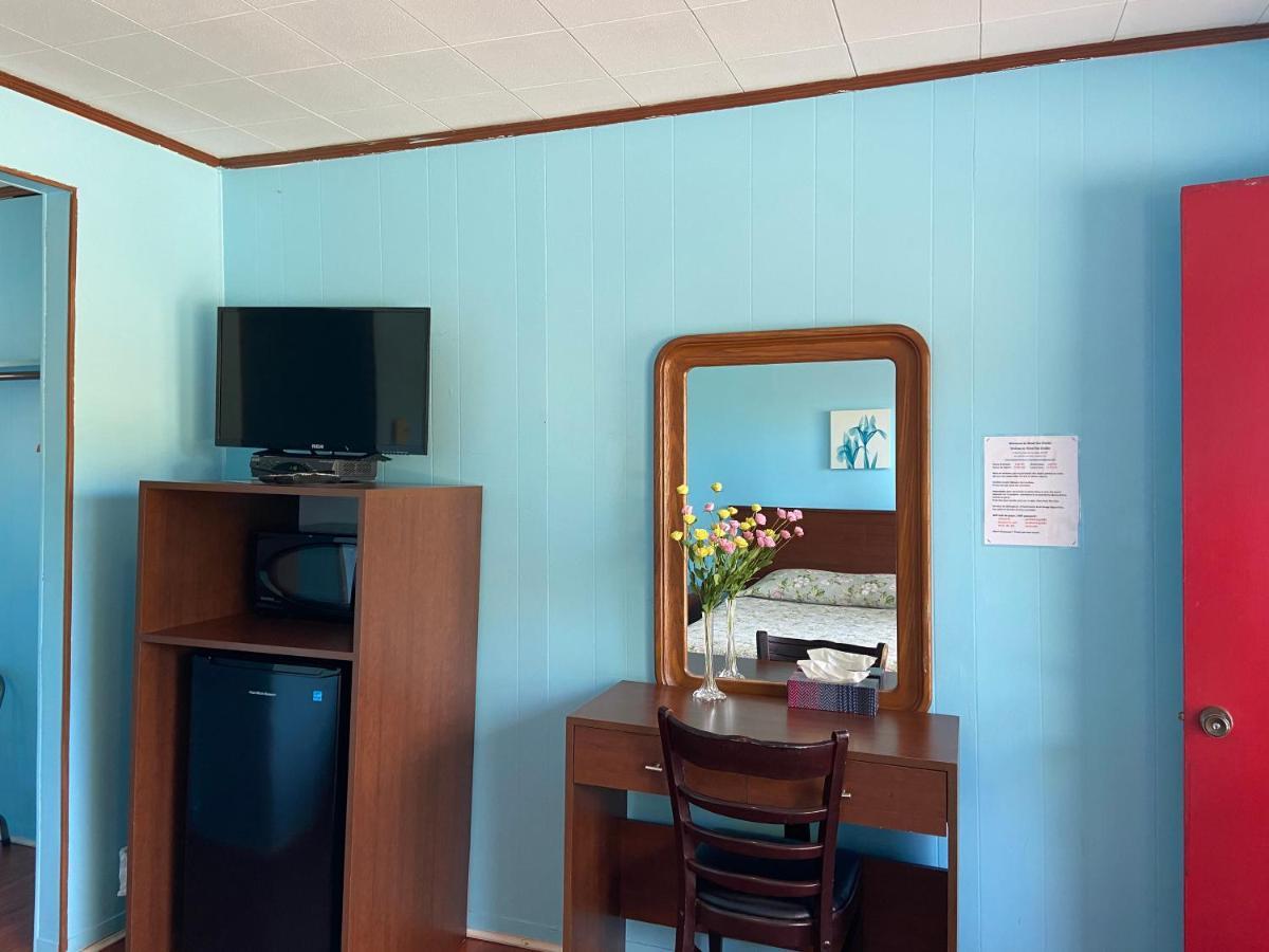 Motel Des Erables Coteau-du-Lac Eksteriør bilde