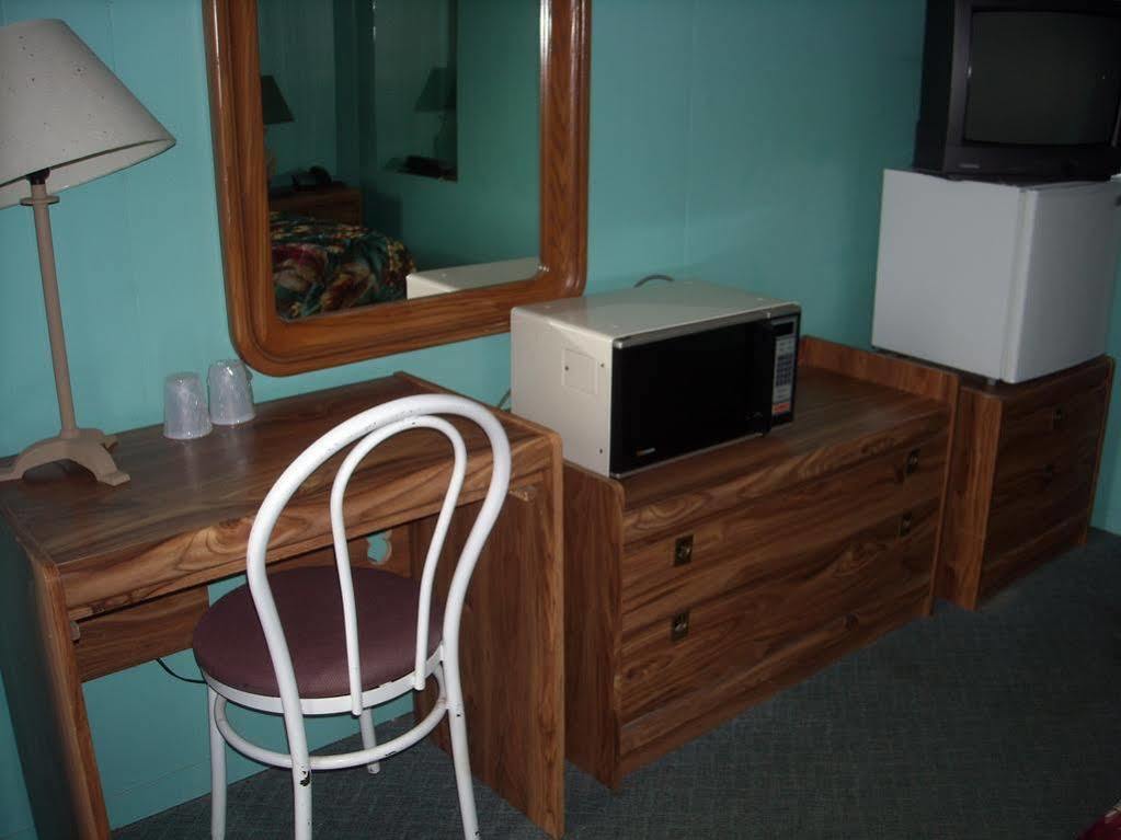 Motel Des Erables Coteau-du-Lac Eksteriør bilde